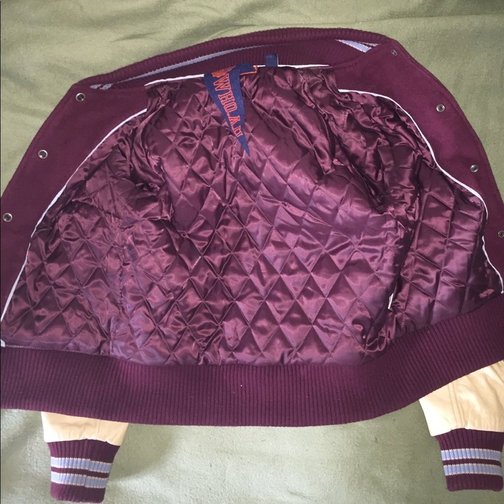 Jacket - Picture 4 of 4